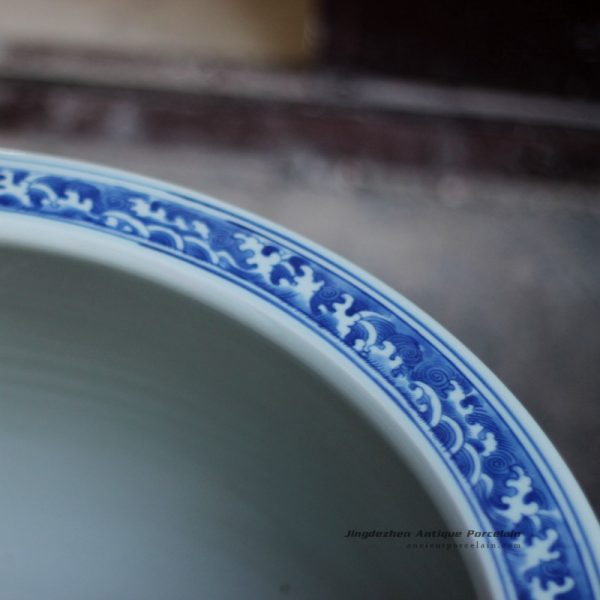 RYLU124-A_8973 RYLU124-A_8973