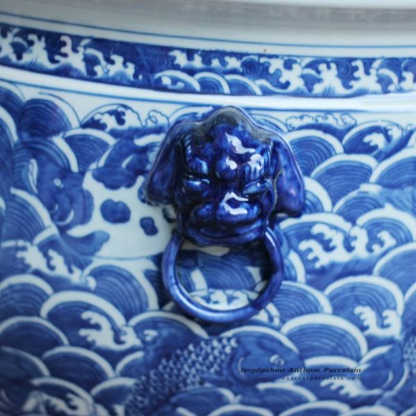 RYLU124-A_8976 RYLU124-A_8976