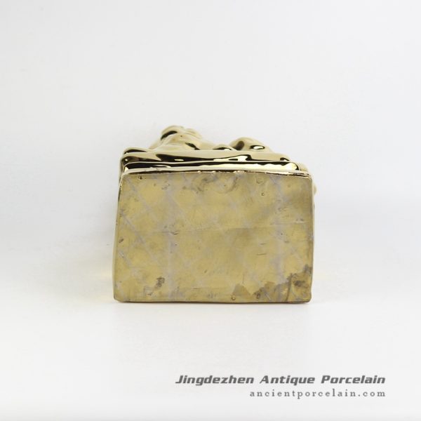 RZGA01-E_5842 RZGA01-E_5842