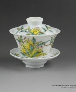 14NY19_100cc Jingdezhen hand made famille rose painted porcelain Gaiwan, floral design