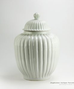RYMA95-B/C_Solid color ceramic temple jar 21.5″