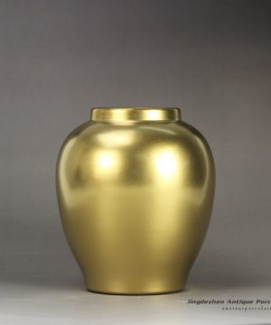 RYNQ188_Gold plated ceramic vase