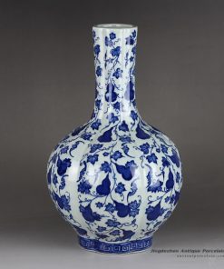 RYTM58_Globular shape blue & white cucurbit pattern ceramic vase
