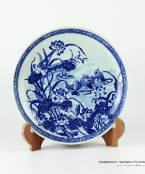 RYXC22_11.4″ Hand painted lotus flower pattern ceramics decor plate