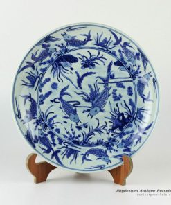 RYXC30_11.4″ Hand painted blue and white fish and grass pattern ceramic decor plate