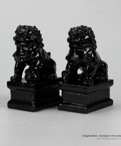 RYXP21-H_Plain color porcelain lion figurine
