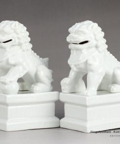 RYXP21-I_Plain color porcelain lion figurine