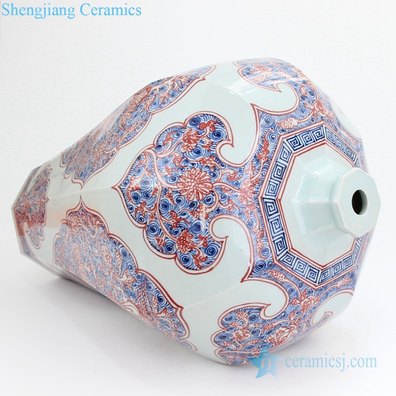 Powder enamel phoenix design porcelain vase side view 