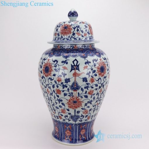 Red glaze blue and white hand drawing pot front view