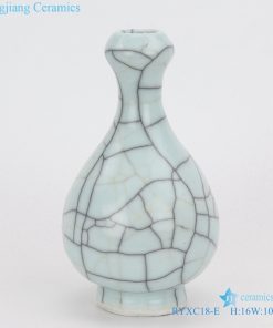 Garlic bottle crack glaze ceramic vase  front view
