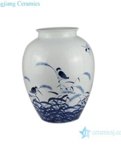 jingdezhen hand-painted  ceramic vases front view